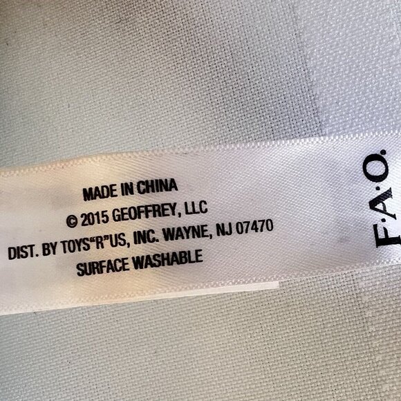 FAO Schwarz Toys R Us Kids Plush Sleeping Bag Patrick The Pup Great Condition - Picture 10 of 12